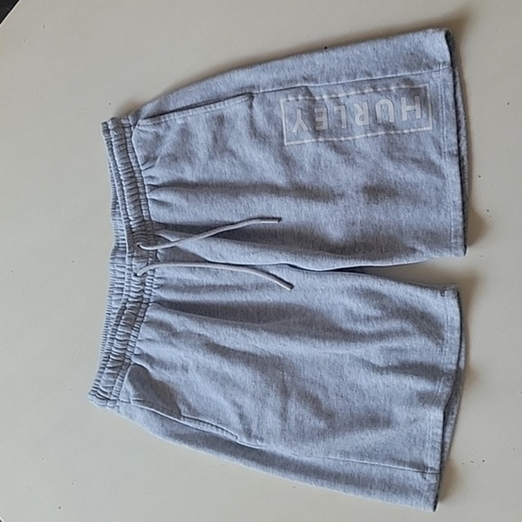 HURLEY LOGO GRAY COTTON FLEECE SHORTS (sz lg)‎ - Picture 1 of 4